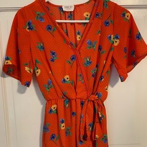 Worn once, no stains or holes almost brand new